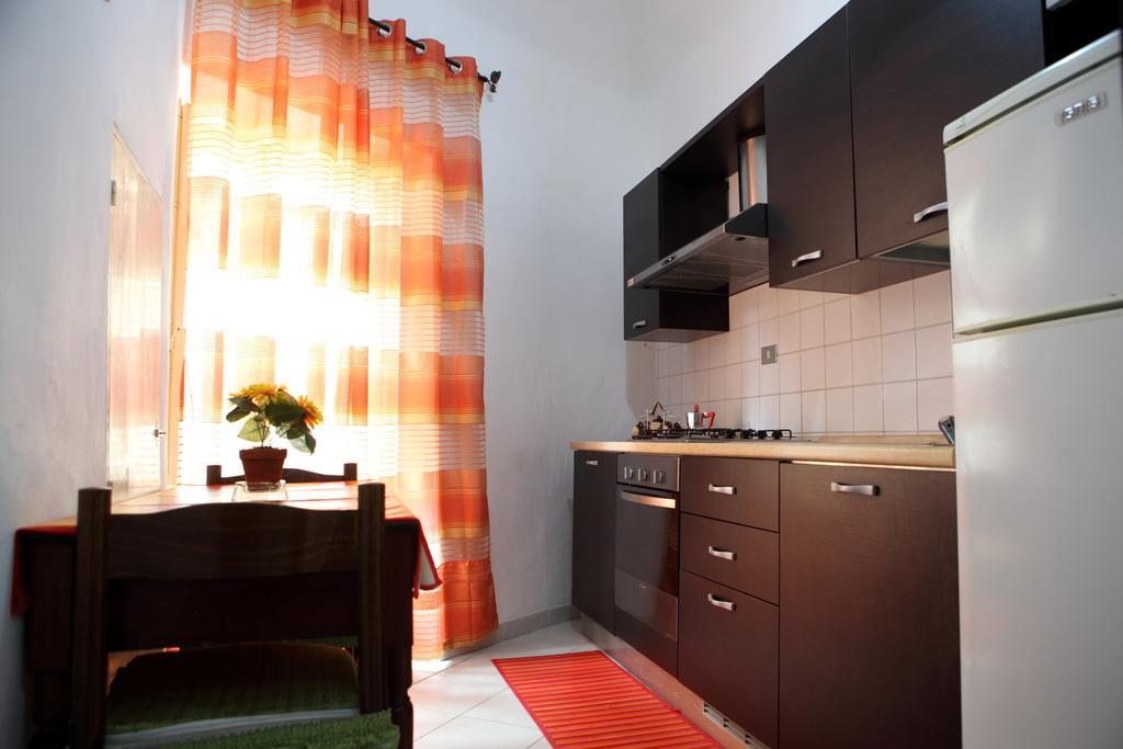 Casa Luigi Sergio - Affitto Breve Apartment Santo Stefano di Camastra Phòng bức ảnh